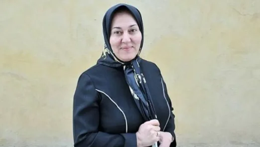 فاطمه مقیمی : موسس شرکت حمل و نقل بین المللی تیزرانان
